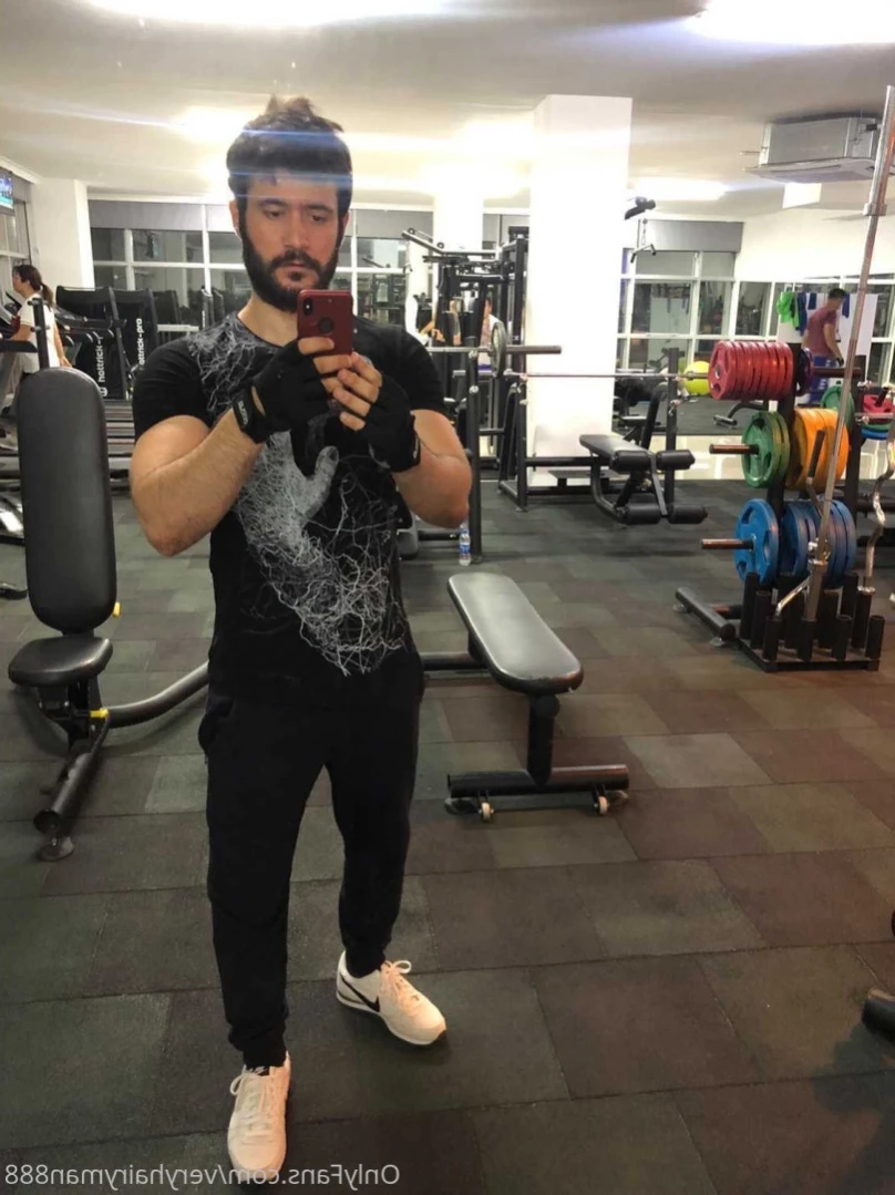 VeryHairyMan88 [ veryhairyman888 ] Onlyfans leaked photo 11675408 on Hotleaks.tv