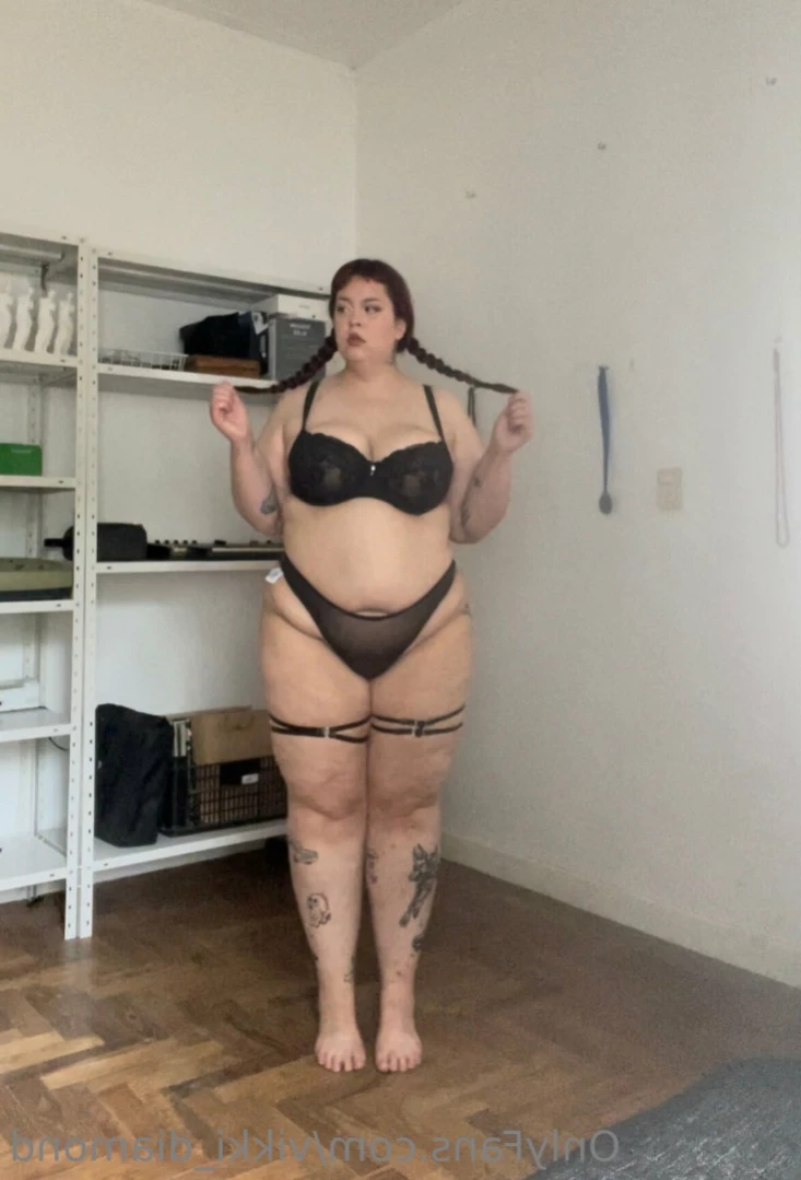 Vikki [ vikki_diamond ] Onlyfans leaked photo 12968441 on Hotleaks.tv