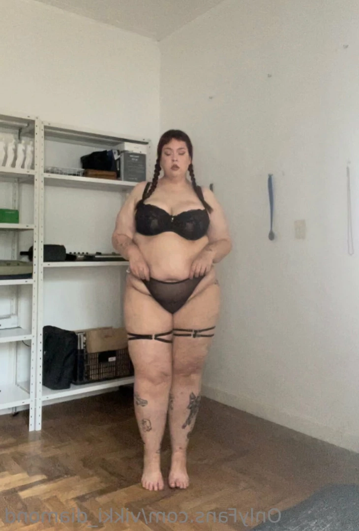 Vikki [ vikki_diamond ] Onlyfans leaked photo 13527221 on Hotleaks.tv