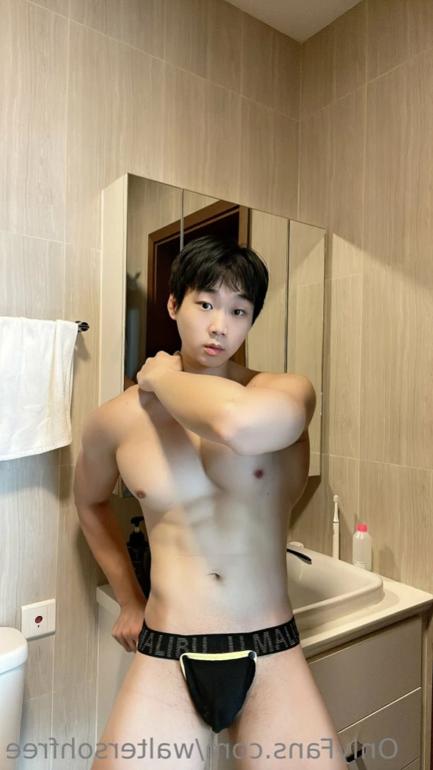 walter soh [ waltersohfree ] Onlyfans leaked photo 13430757 on Hotleaks.tv