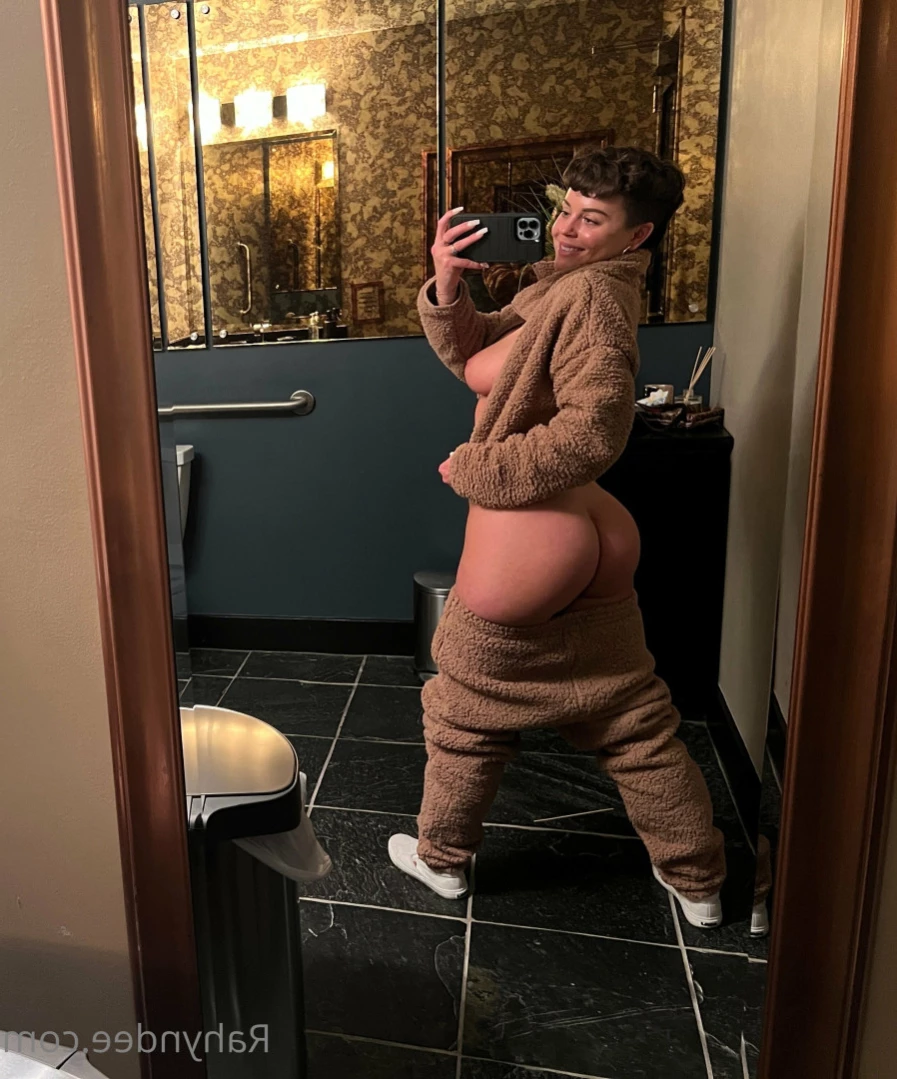 Rahyndee [ rahyndeejames ] Onlyfans leaked photo 15585700 on Hotleaks.tv