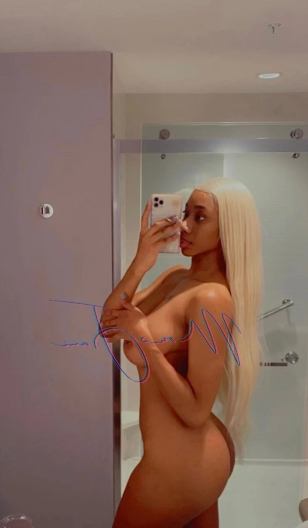 𝕸𝖔𝖓𝖆 𝖂𝖔𝖑𝖋 [ womanflo ] Onlyfans leaked photo 14482535 on Hotleaks.tv