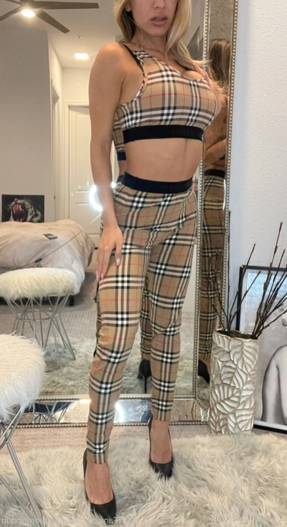 Christina Wonder [ wonderwomanddd ] Onlyfans leaked photo 15560004 on Hotleaks.tv