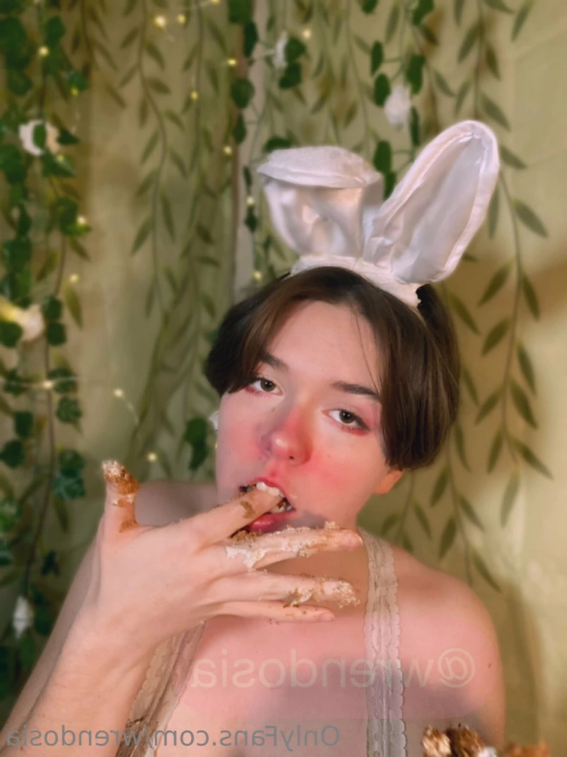 Wren [ wrendosia ] Onlyfans leaked photo 13541729 on Hotleaks.tv