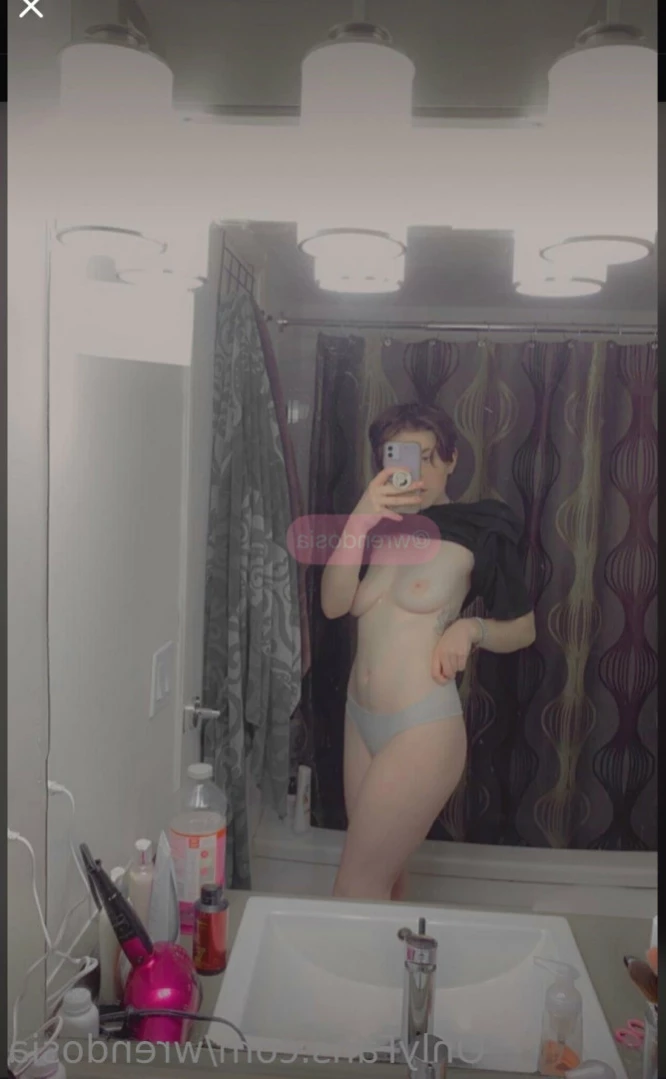 Wren [ wrendosia ] Onlyfans leaked photo 13542145 on Hotleaks.tv