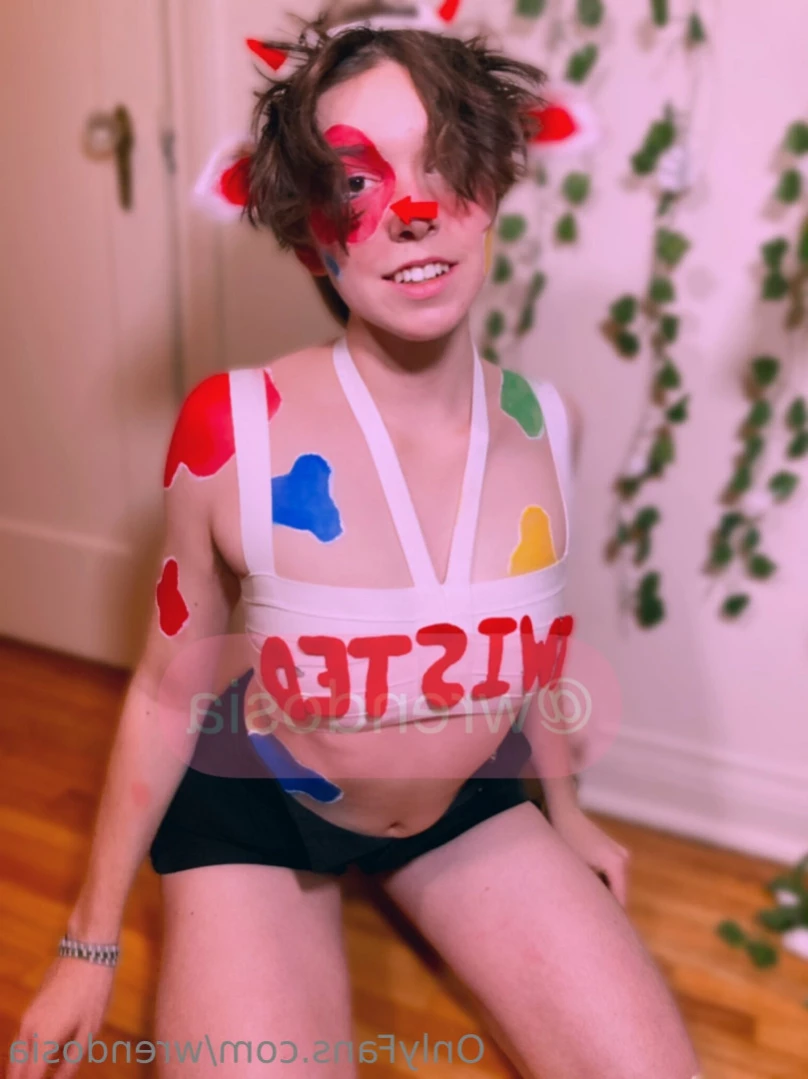 Wren [ wrendosia ] Onlyfans leaked photo 14230991 on Hotleaks.tv