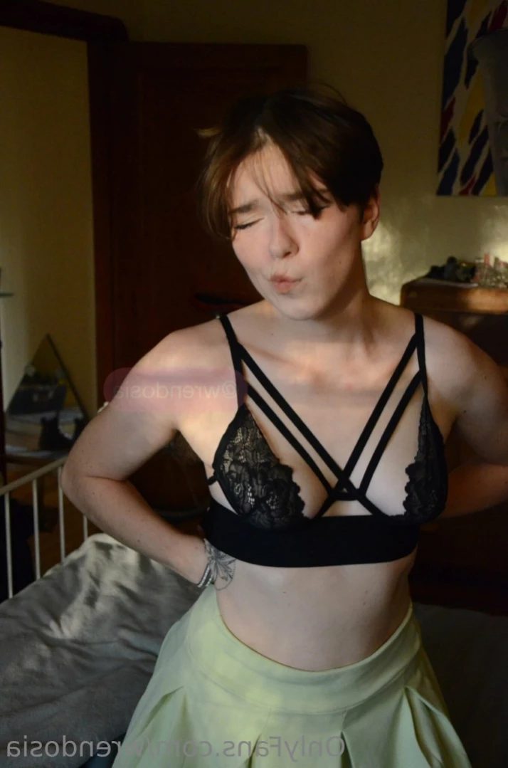 Wren [ wrendosia ] Onlyfans leaked photo 14235247 on Hotleaks.tv