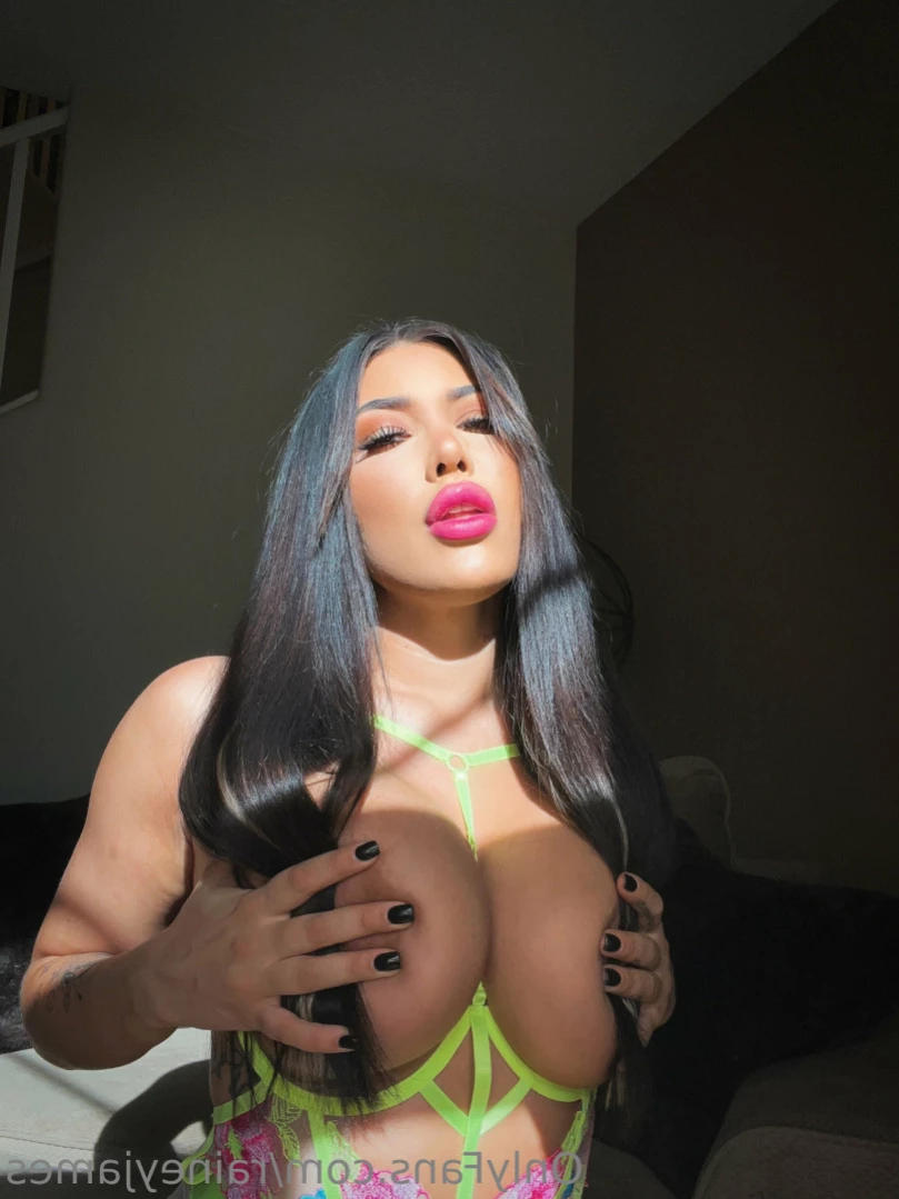 💋raineyjames [ raineyjames ] Onlyfans leaked photo 14538442 on Hotleaks.tv