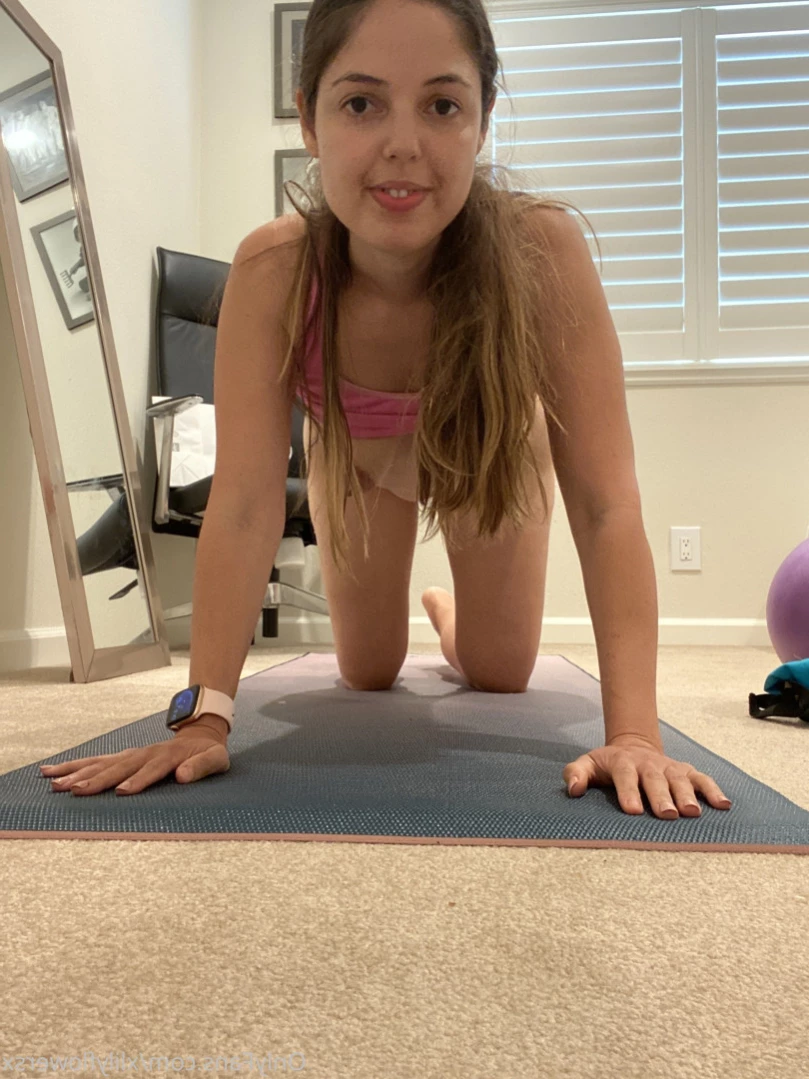 🌸Lily Flowers🌸 [ xlilyflowersx ] Onlyfans leaked photo 10963543 on Hotleaks.tv