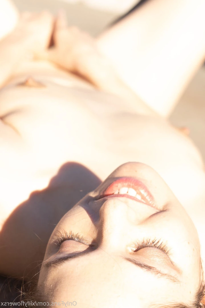 🌸Lily Flowers🌸 [ xlilyflowersx ] Onlyfans leaked photo 14485603 on Hotleaks.tv