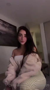 15871611