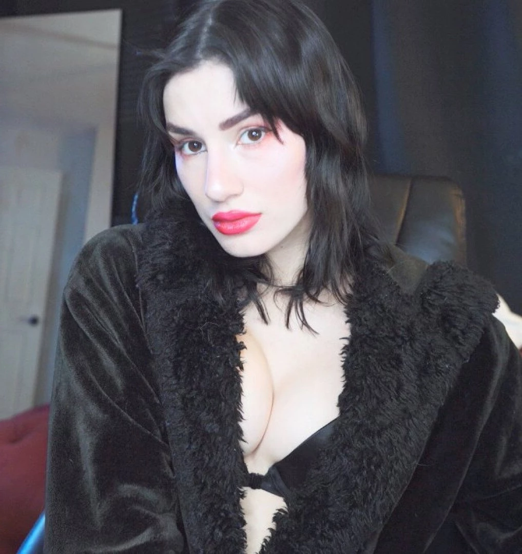mia rand [ rand_mia ] Onlyfans leaked photo 4355025 on Hotleaks.tv