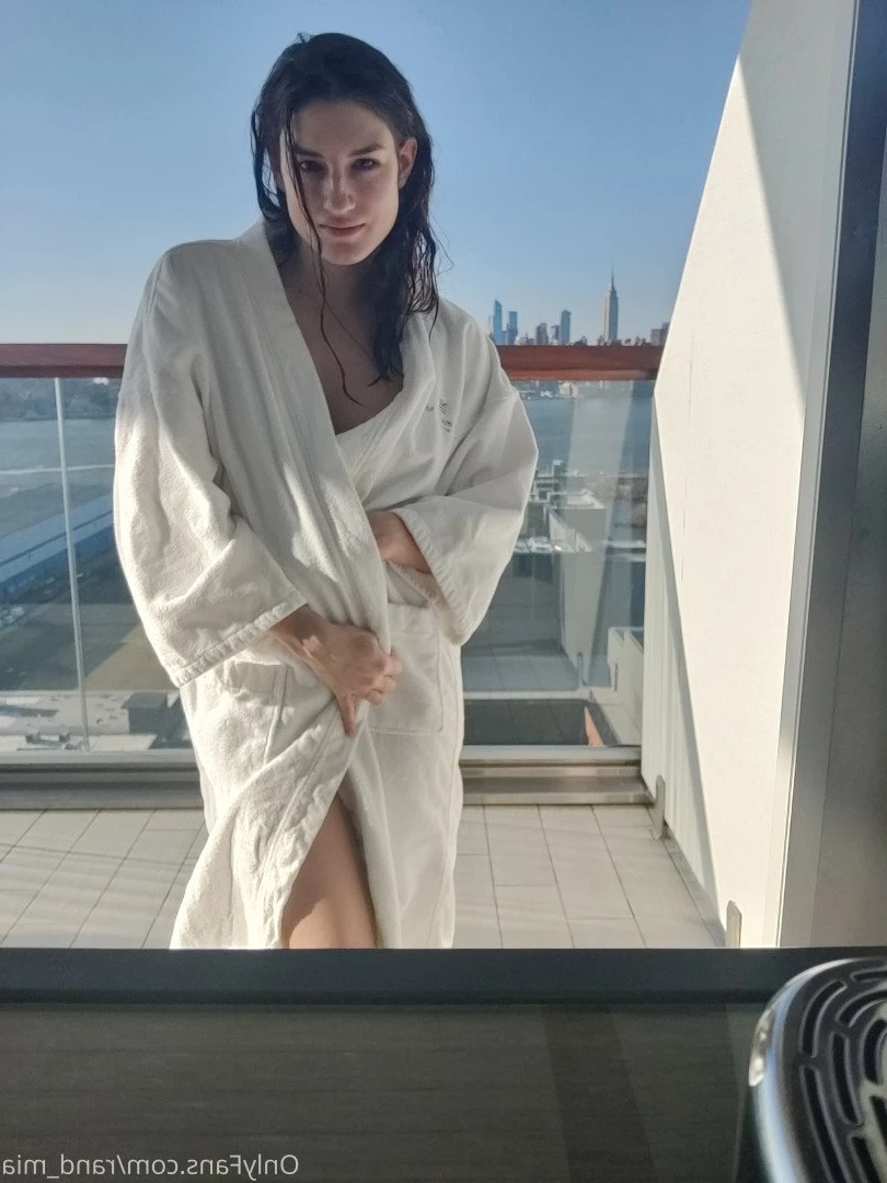 mia rand [ rand_mia ] Onlyfans leaked photo 999764 on Hotleaks.tv