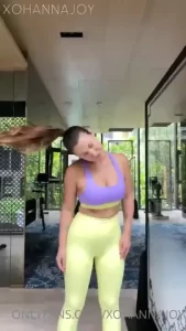xohannajoy Onlyfans leaked video 18068409 on Hotleaks.tv
