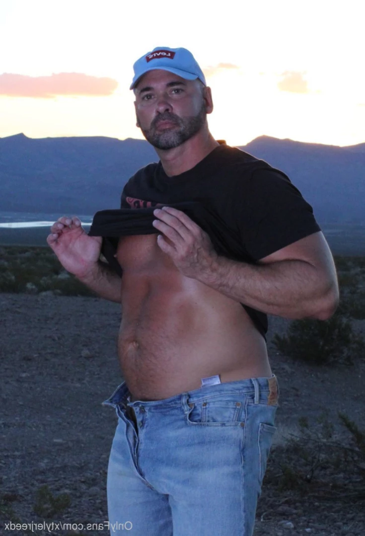 Tyler J. Reed [ xtylerjreedx ] Onlyfans leaked photo 11441576 on Hotleaks.tv