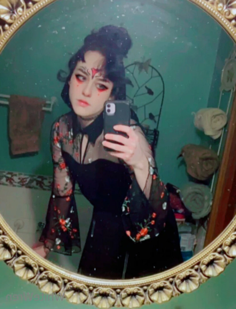 WhiteWren [ xwhitewrenx ] Onlyfans leaked photo 13630438 on Hotleaks.tv