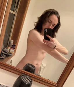 15962101
