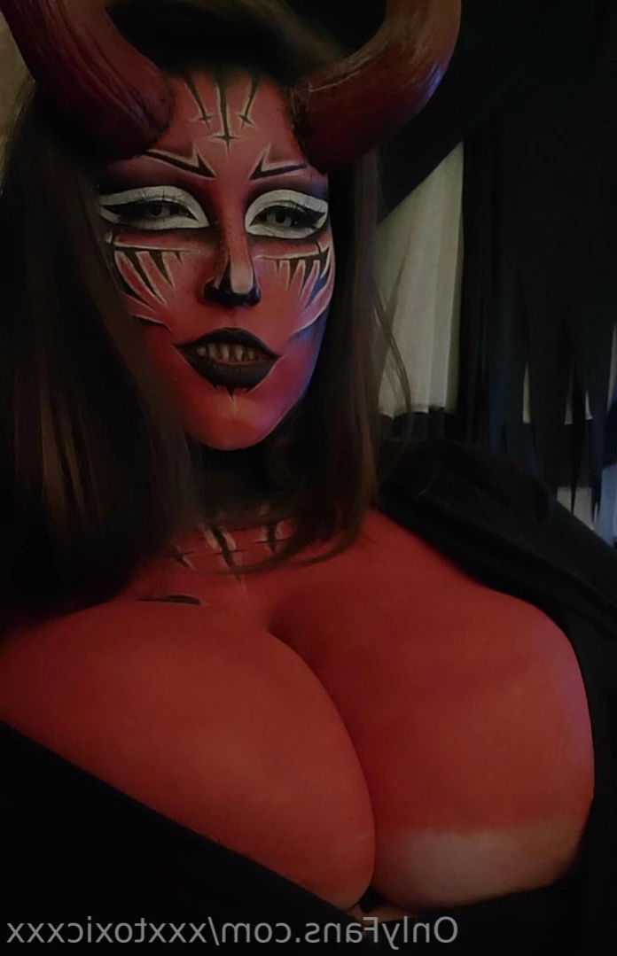Toxicat [ xxxtoxicxxx ] Onlyfans leaked photo 10949276 on Hotleaks.tv