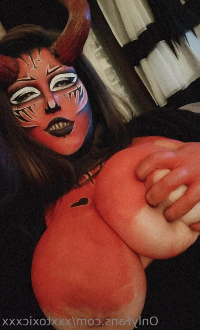 Toxicat [ xxxtoxicxxx ] Onlyfans leaked photo 14248487 on Hotleaks.tv