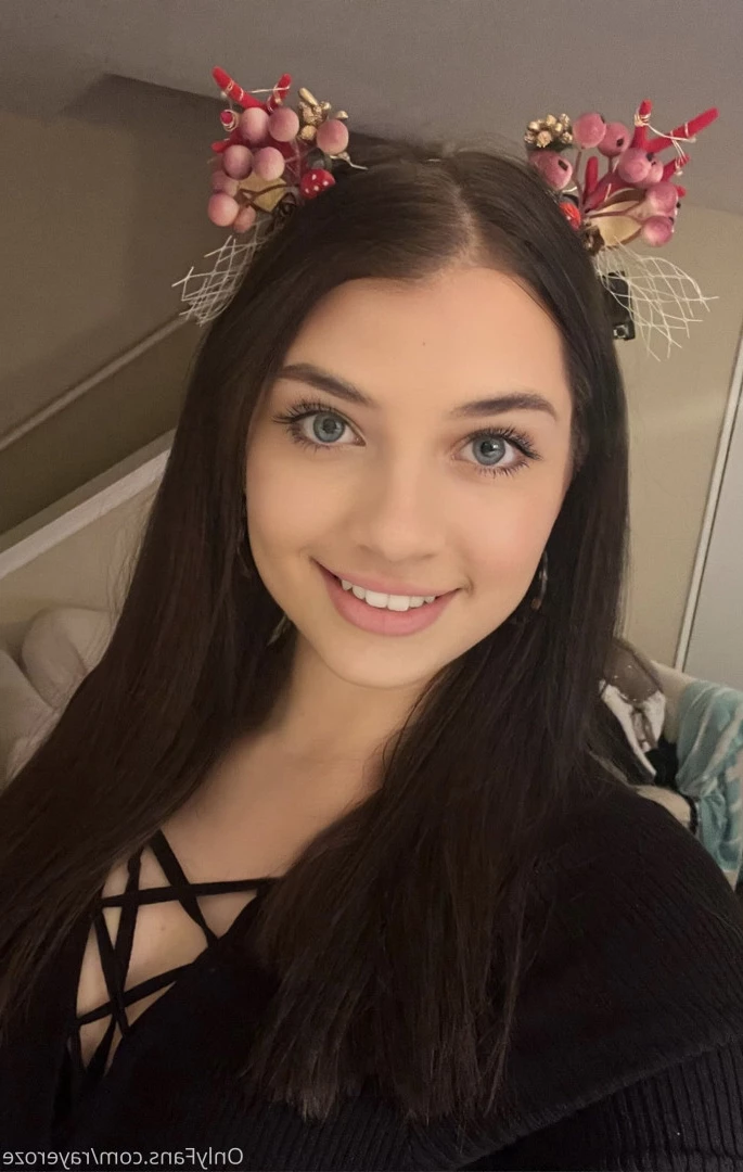 Raye [ rayeroze ] Onlyfans leaked photo 6729413 on Hotleaks.tv