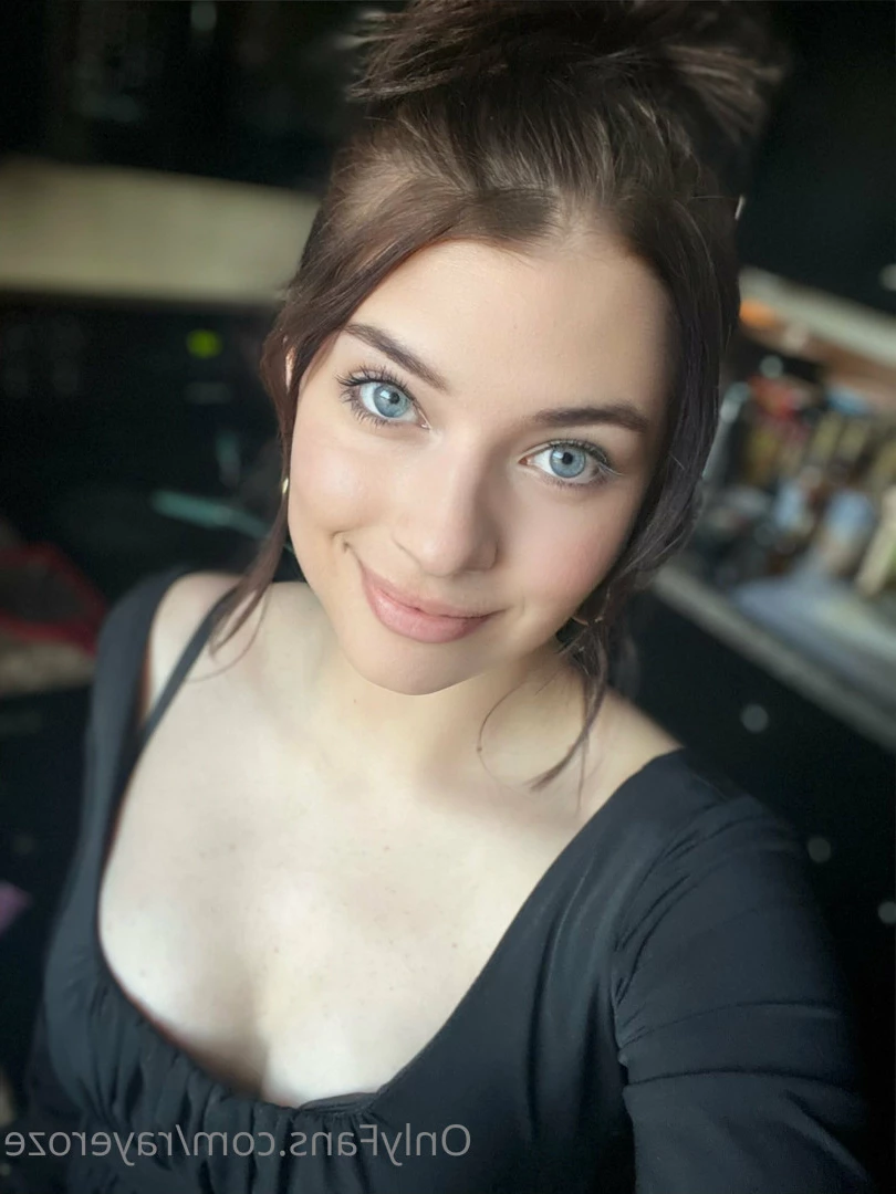 Raye [ rayeroze ] Onlyfans leaked photo 6732143 on Hotleaks.tv