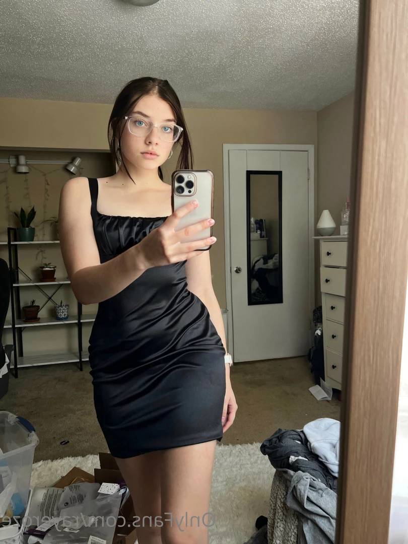 Raye [ rayeroze ] Onlyfans leaked photo 6735135 on Hotleaks.tv
