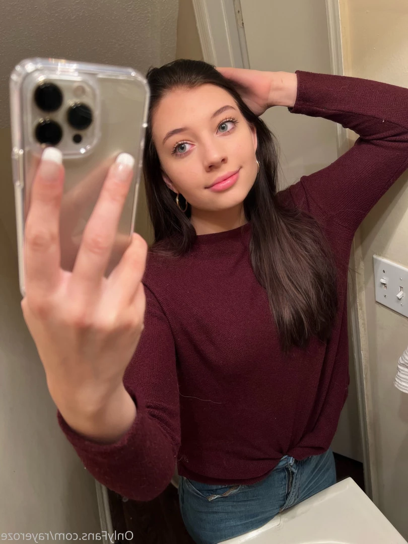 Raye [ rayeroze ] Onlyfans leaked photo 6735655 on Hotleaks.tv