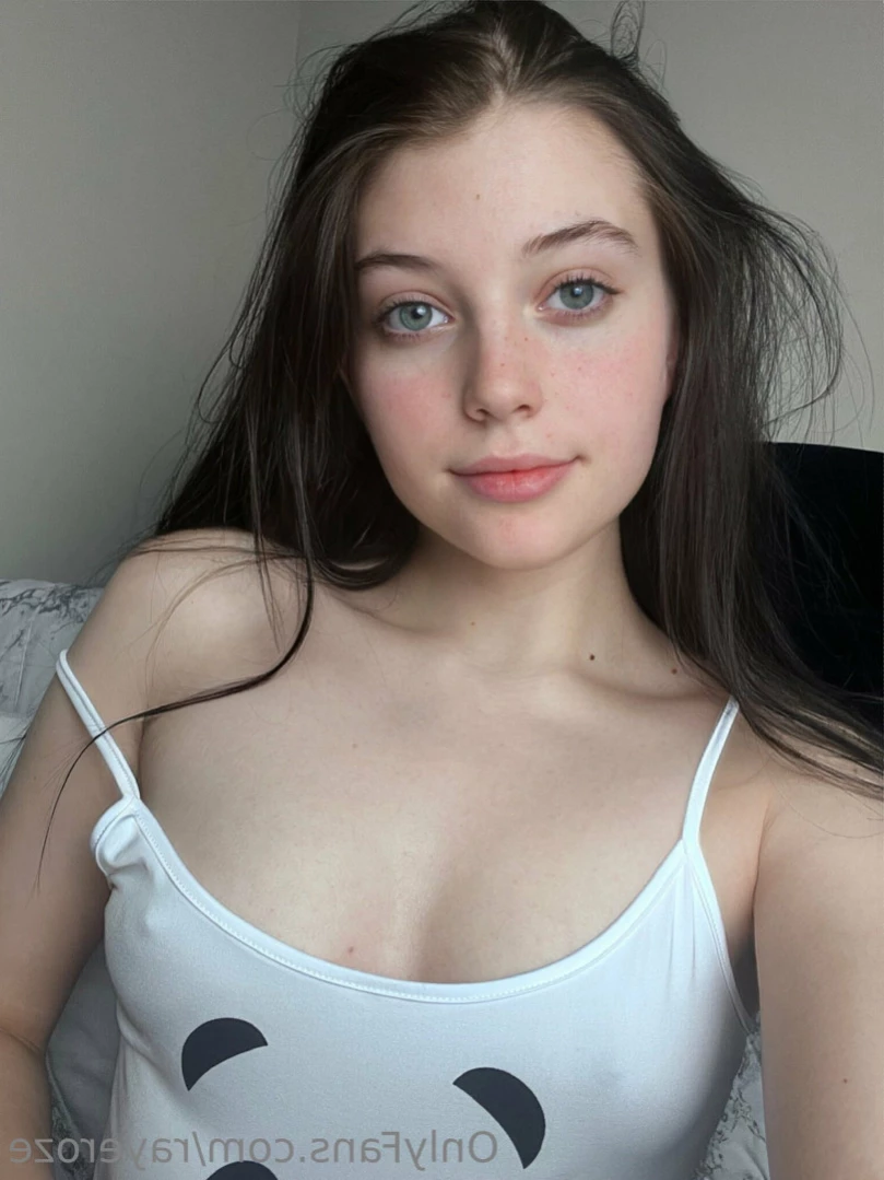 Raye [ rayeroze ] Onlyfans leaked photo 13302215 on Hotleaks.tv