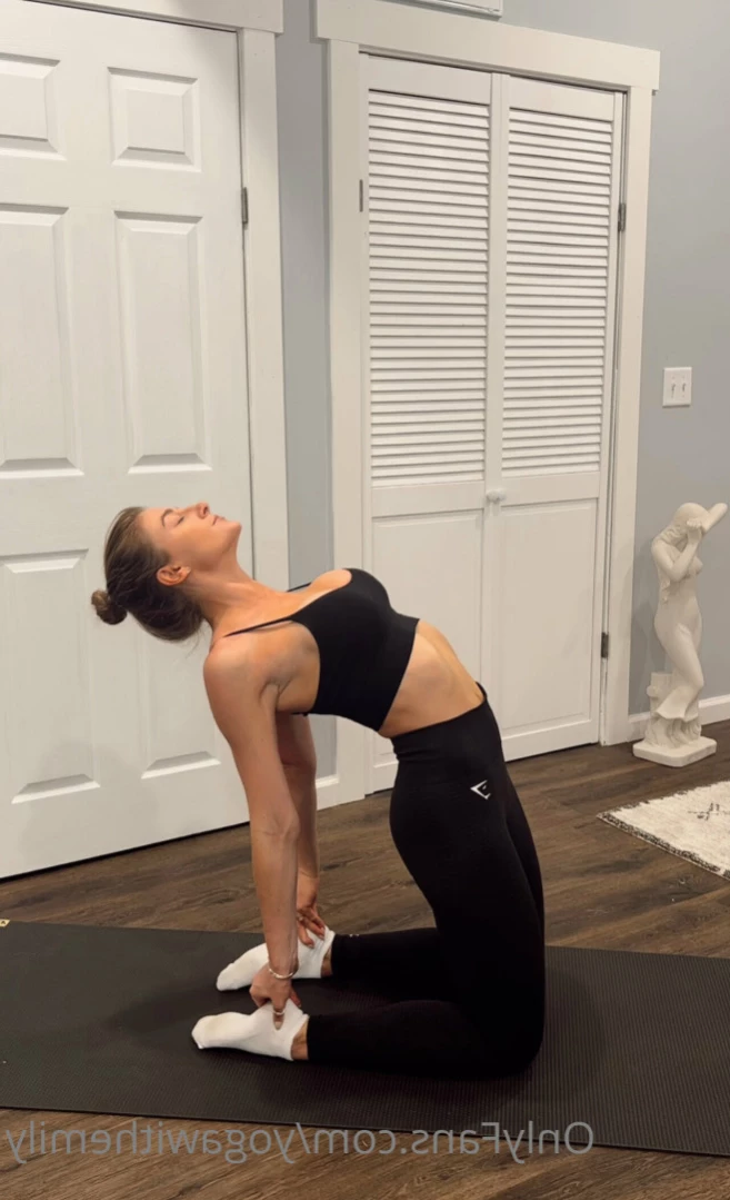 Emily [ yogawithemily ] Onlyfans leaked photo 13640275 on Hotleaks.tv