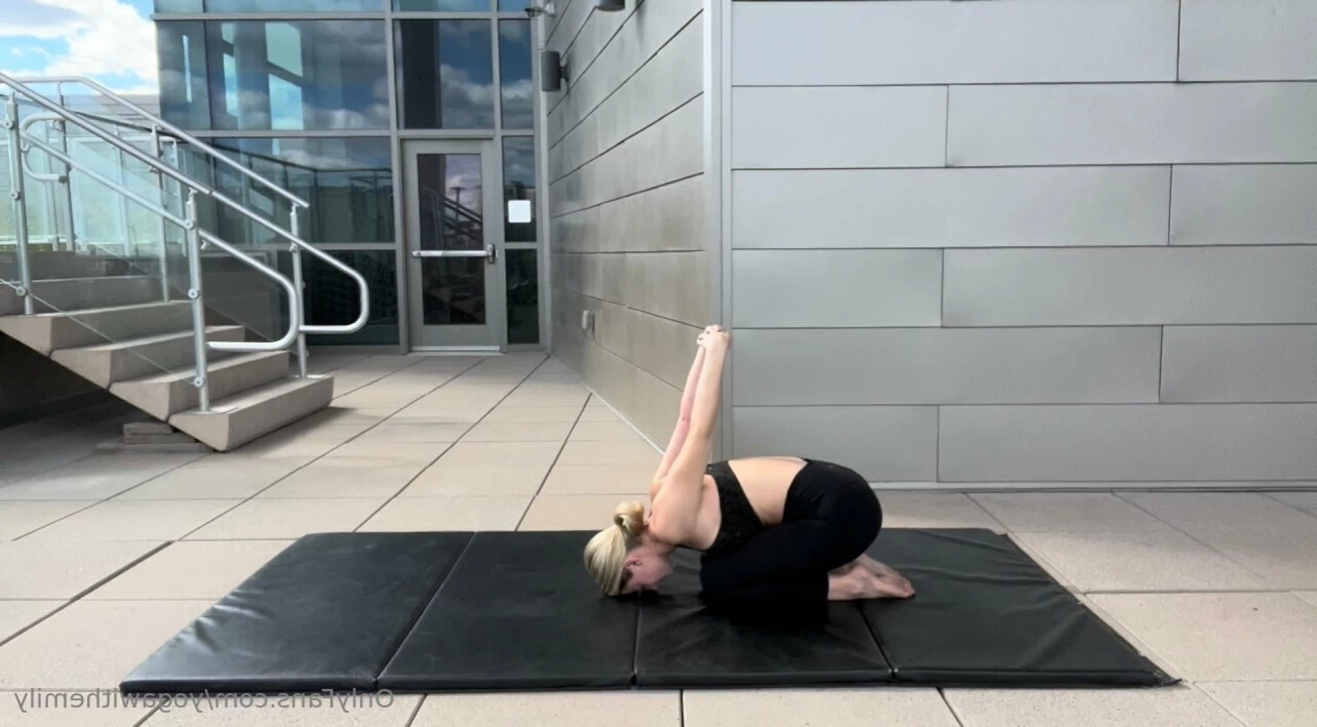 Emily [ yogawithemily ] Onlyfans leaked photo 13640584 on Hotleaks.tv