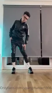 18068162