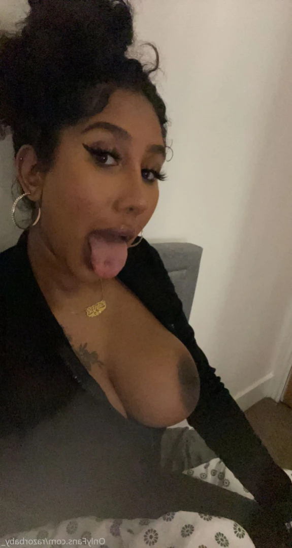 SannaTwinkle✨ [ razorbaby_ ] Onlyfans leaked photo 13805583 on Hotleaks.tv