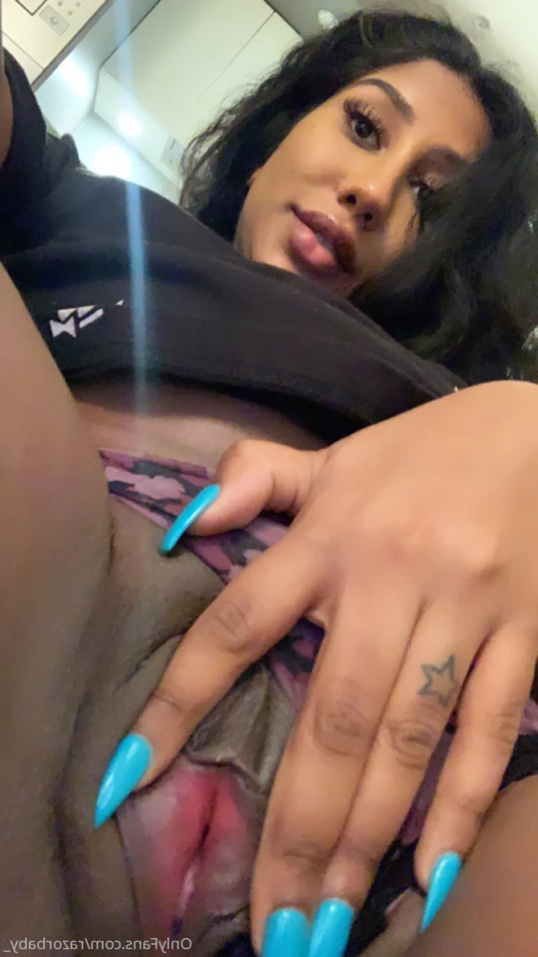 SannaTwinkle✨ [ razorbaby_ ] Onlyfans leaked photo 14771085 on Hotleaks.tv