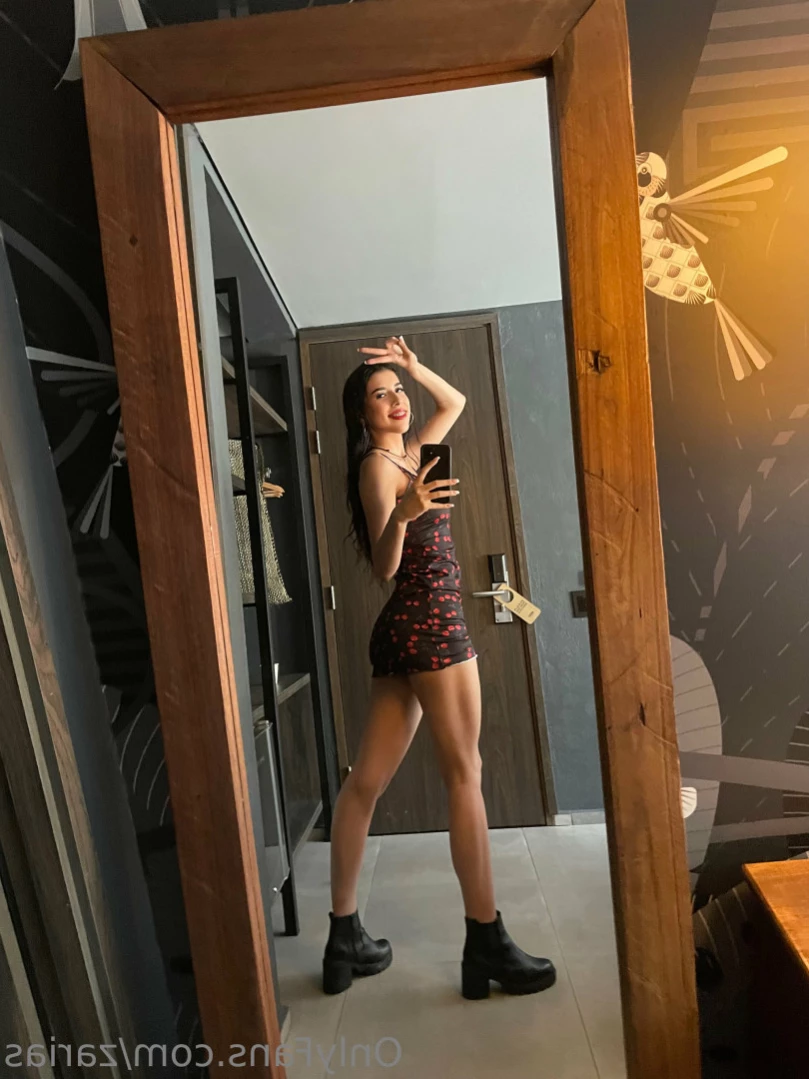zarias Onlyfans leaked photo 11997887 on Hotleaks.tv