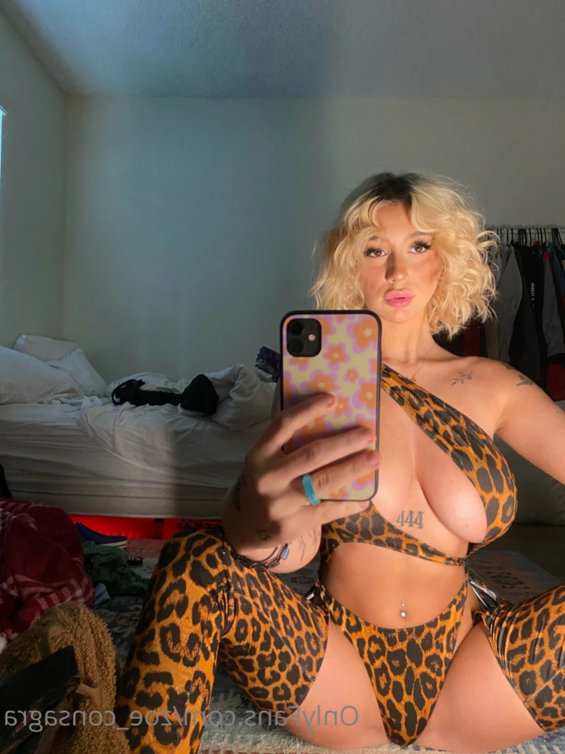 zoeconsagra [ zoe_consagra ] Onlyfans leaked photo 15041809 on Hotleaks.tv