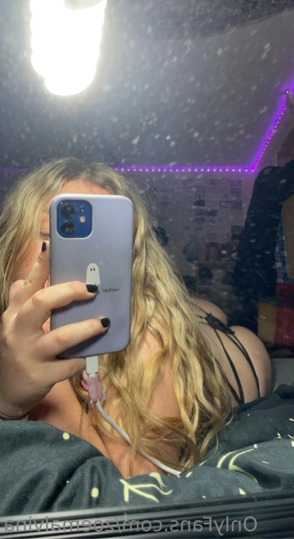 zoë [ zoemalvina ] Onlyfans leaked photo 11756218 on Hotleaks.tv