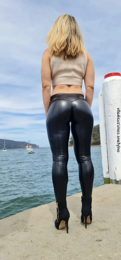 zuzikallv Onlyfans leaked photo 11405018 on Hotleaks.tv