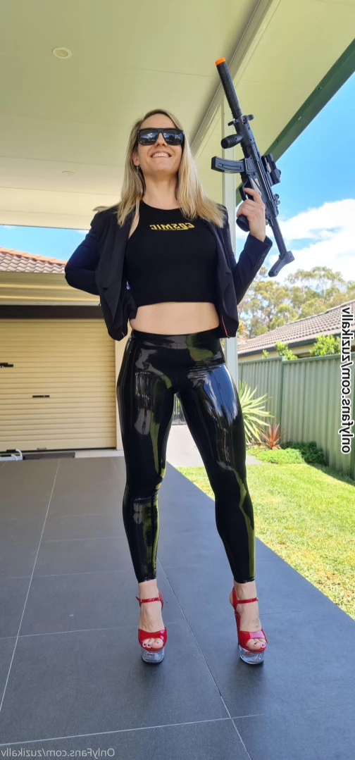 zuzikallv Onlyfans leaked photo 13298280 on Hotleaks.tv
