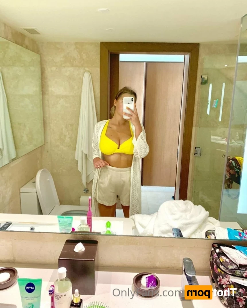 Rayana [ rayana_ukr ] Onlyfans leaked photo 12374963 on Hotleaks.tv