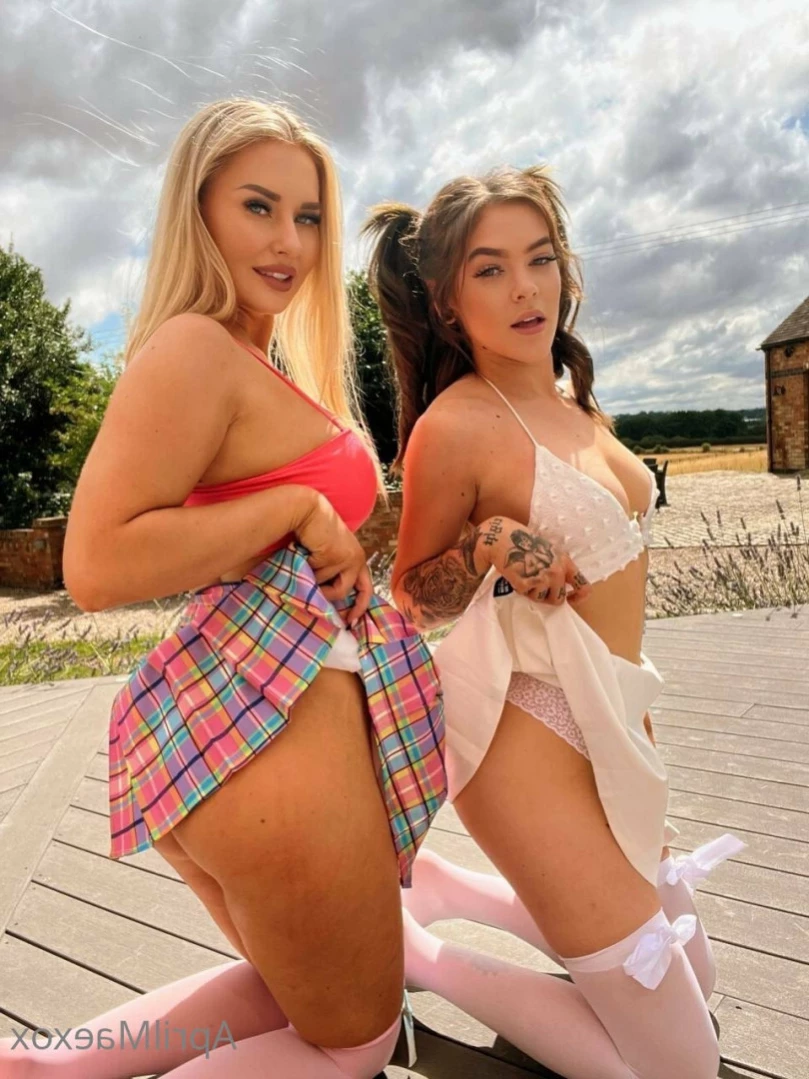 April Mae 🌶 [ aprilmaexox ] Onlyfans leaked photo 11808834 on Hotleaks.tv