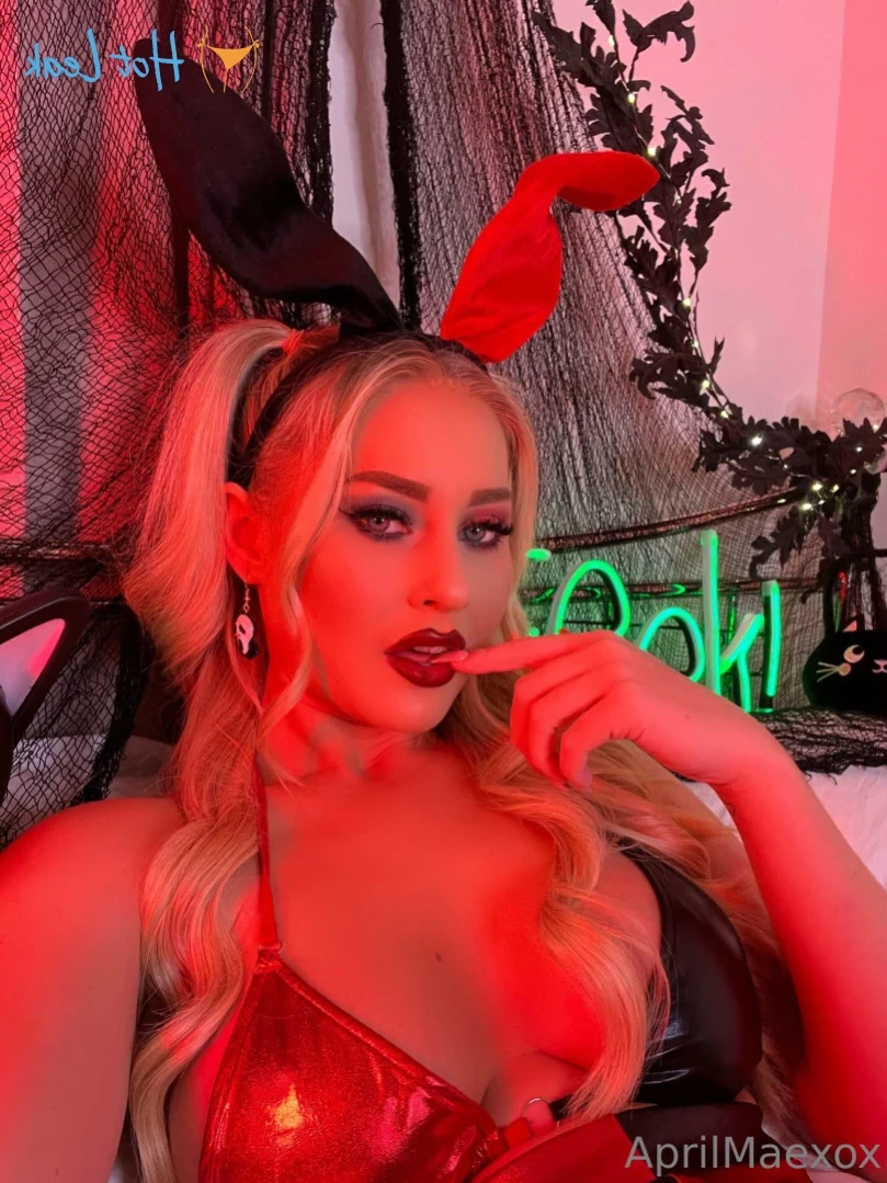 April Mae 🌶 [ aprilmaexox ] Onlyfans leaked photo 13407669 on Hotleaks.tv