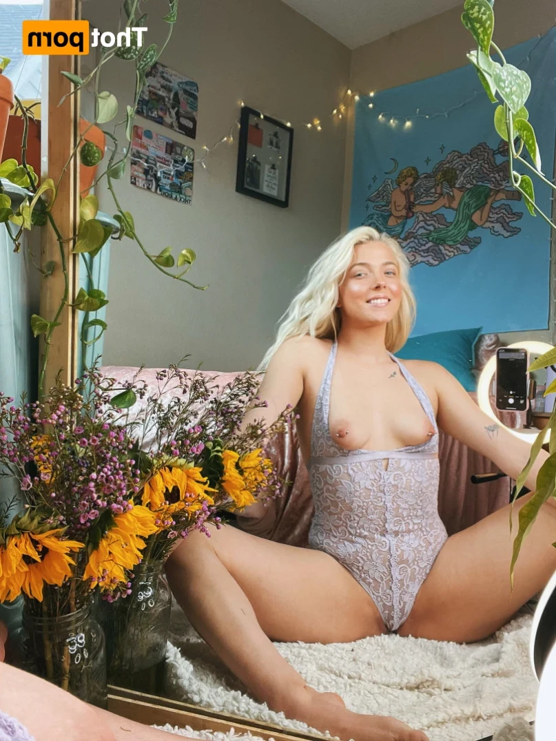 Naomi 🦋 [ naomi_bbyyy ] Onlyfans leaked photo 12893802 on Hotleaks.tv