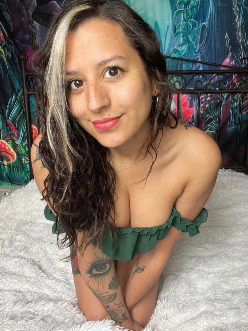 Emma’s✨VIP&amp;Fetish Club [ queenstarb ] Onlyfans leaked photo 14063554 on Hotleaks.tv