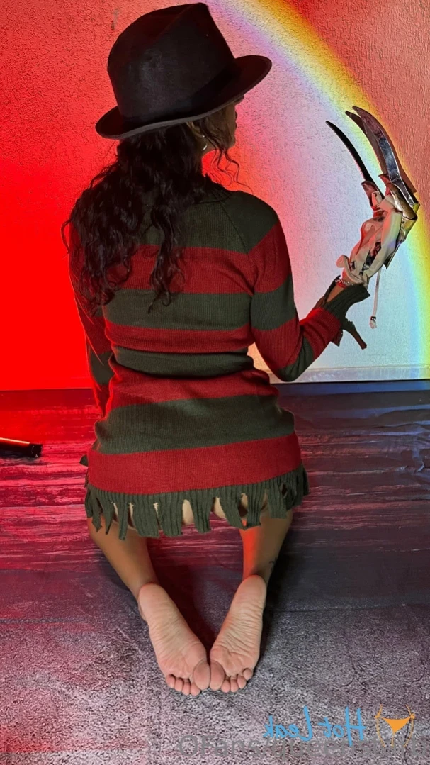 Emma’s✨VIP&amp;Fetish Club [ queenstarb ] Onlyfans leaked photo 14345974 on Hotleaks.tv