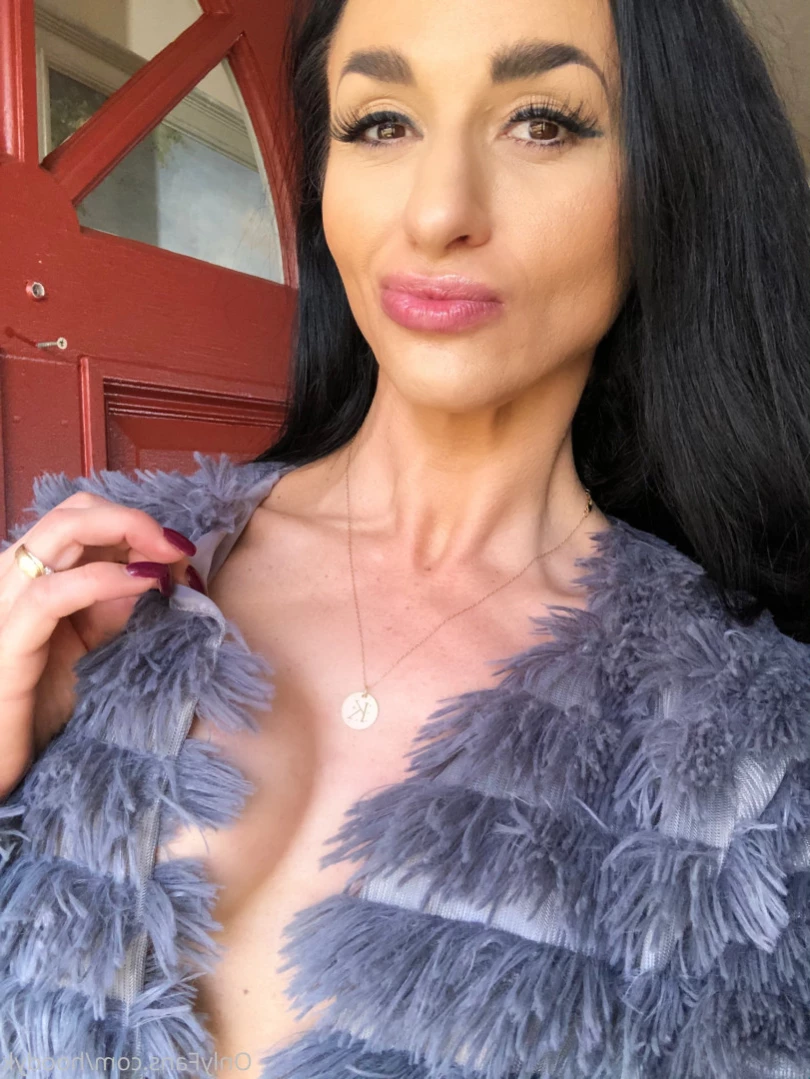 Kat [ hoodyk ] Onlyfans leaked photo 11759322 on Hotleaks.tv