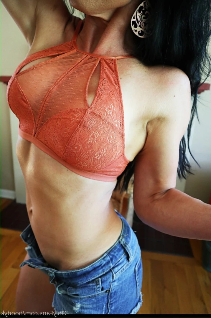 Kat [ hoodyk ] Onlyfans leaked photo 11818043 on Hotleaks.tv