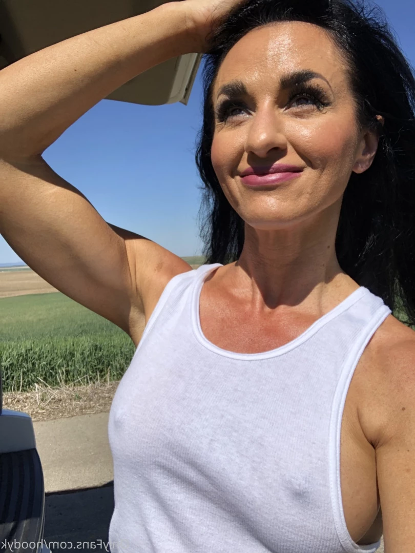 Kat [ hoodyk ] Onlyfans leaked photo 11838066 on Hotleaks.tv