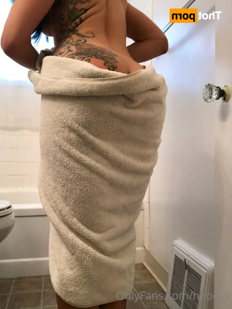 Kat [ hoodyk ] Onlyfans leaked photo 11892257 on Hotleaks.tv