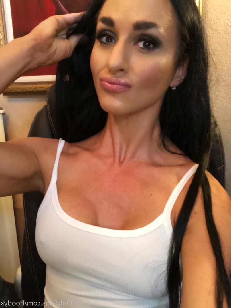 Kat [ hoodyk ] Onlyfans leaked photo 12704703 on Hotleaks.tv