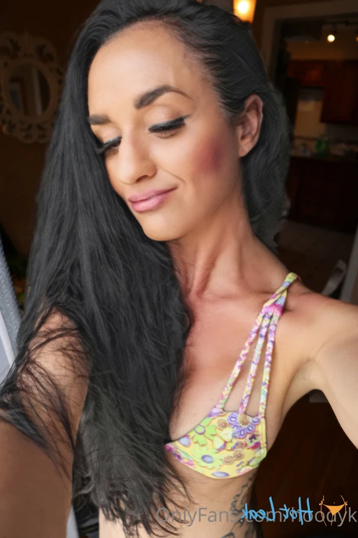 Kat [ hoodyk ] Onlyfans leaked photo 14933884 on Hotleaks.tv